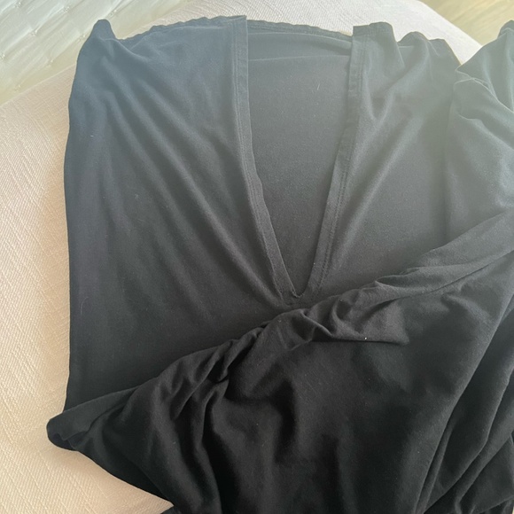 James Perse Black Midi T-Shirt Dress - Picture 3 of 4